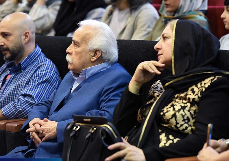 جلال‌الدین معیریان و همسرش + عکس