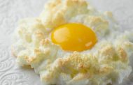 طرز تهیه تخم مرغ ابری چیست؟ (روش پخت تخم مرغ برای کاهش وزن)