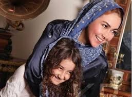 عکس آنا نعمتی و دخترش