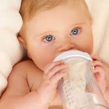 علت بالا آوردن شیر در نوزاد (علت برگرداندن شیر در نوزادان چیست؟)