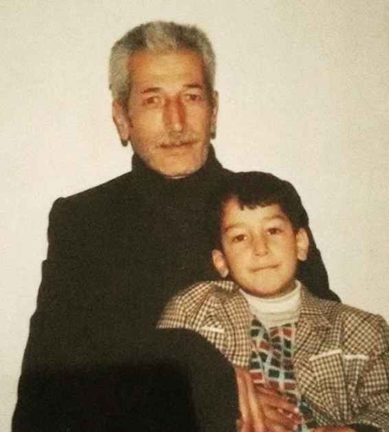 عکس کودکی بهرام افشاری و پدرش
