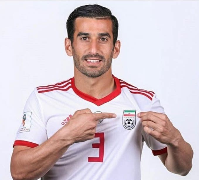 احسان حاج‌ صفی شماره ۳ تیم ملی فوتبال ایران