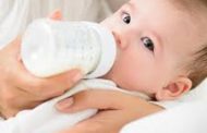 علت کم بودن شیر مادر چیست؟