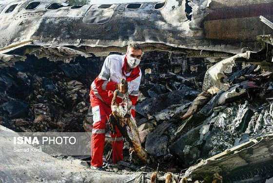 عکس سقوط هواپیما بوئینگ ۷۰۷ باری ارتش