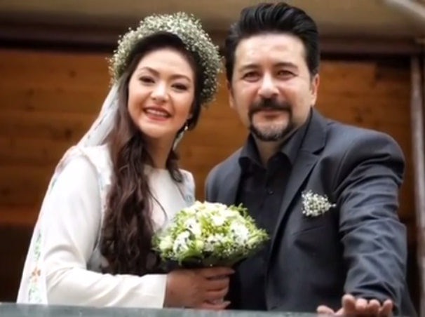 کلیپ عروسی امیرحسین صدیق و همسرش باران خوش اندام