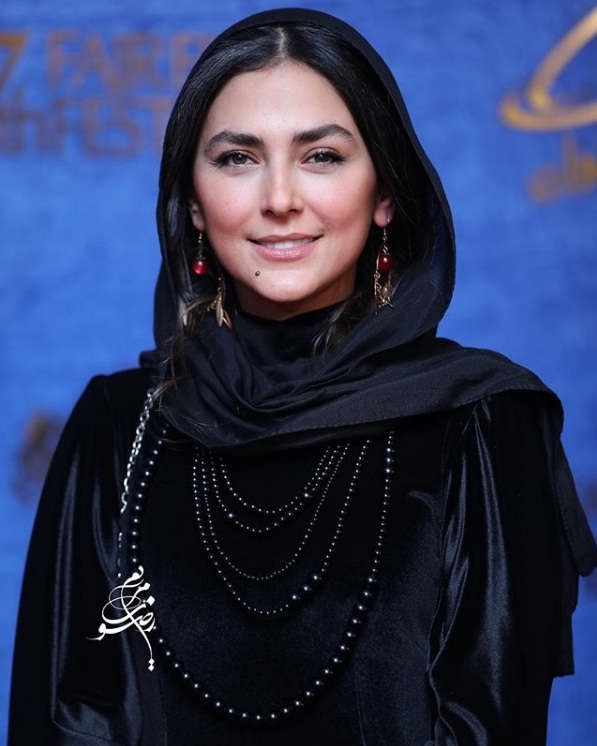 تیپ بازیگران در جشنواره فیلم فجر ۹۷ - هدی زین العابدین۲