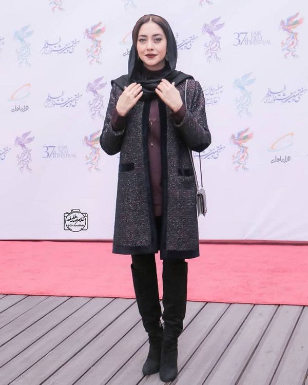 مدل مانتو بازیگران در جشنواره فجر ۹۷ - بهاره کیان افشار۴