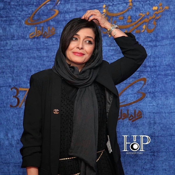 مدل مانتو بازیگران در جشنواره فجر ۹۷ - ساره بیات۶