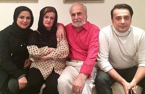 عکس سپند امیرسلیمانی و خانواده اش