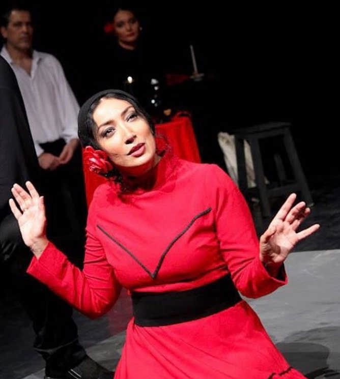عکس نگار عابدی در نمایش یرما
